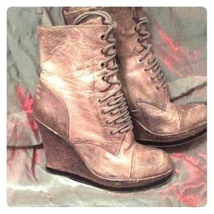 Vince Camuto lace up wedge booties in grey